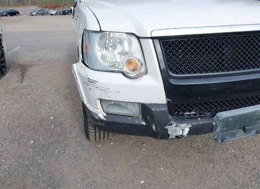 Photo 12 of 2010 Ford Explorer XLT (VIN 1FMEU7DE4AUA72480)