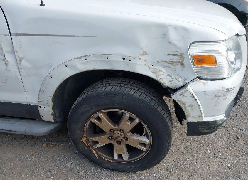 Photo 13 of 2010 Ford Explorer XLT (VIN 1FMEU7DE4AUA72480)