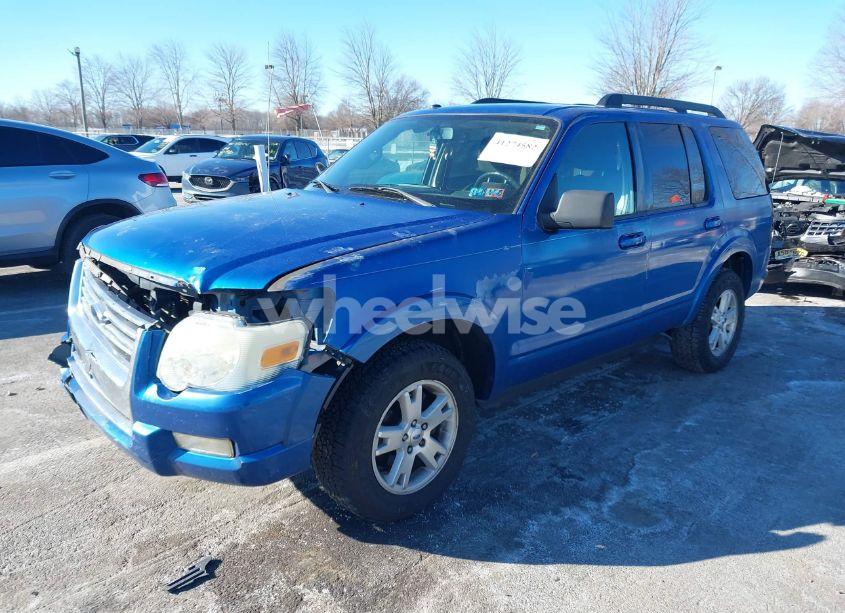 Photo 2 of 2010 Ford Explorer XLT (VIN 1FMEU7DE4AUA80417)