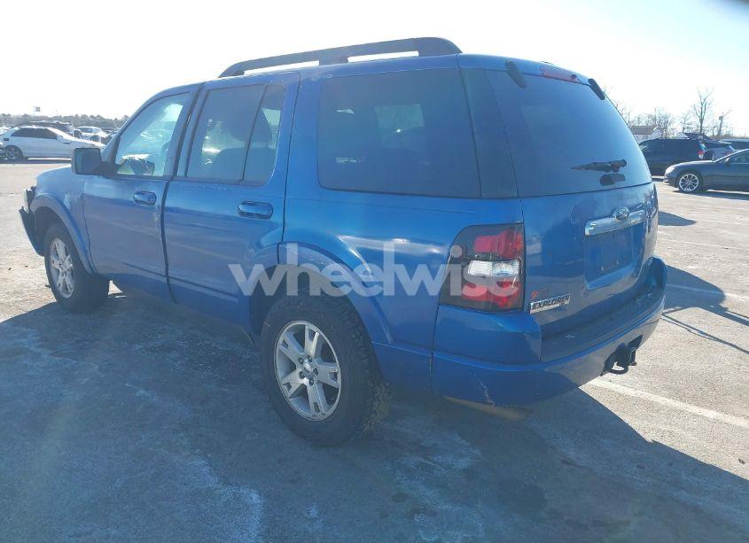 Photo 3 of 2010 Ford Explorer XLT (VIN 1FMEU7DE4AUA80417)