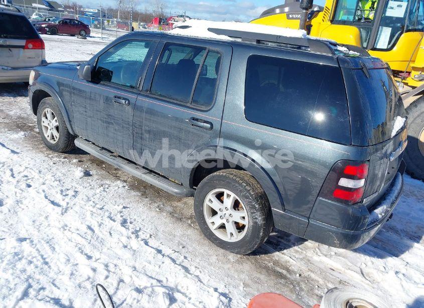 Photo 3 of 2010 Ford Explorer XLT (VIN 1FMEU7DE4AUA94401)