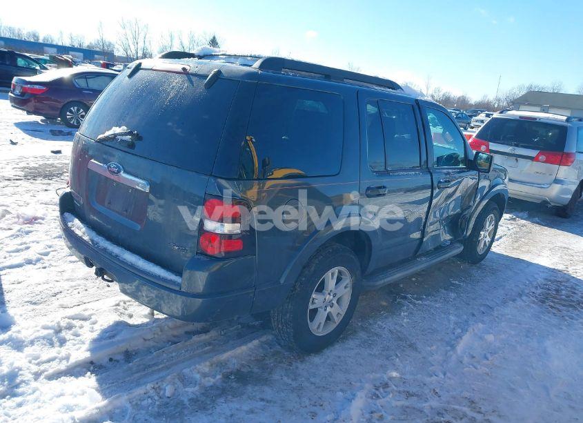 Photo 4 of 2010 Ford Explorer XLT (VIN 1FMEU7DE4AUA94401)