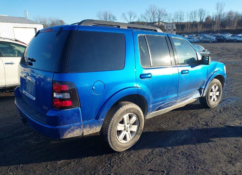 Photo 4 of 2010 Ford Explorer XLT (VIN 1FMEU7DE4AUB14534)