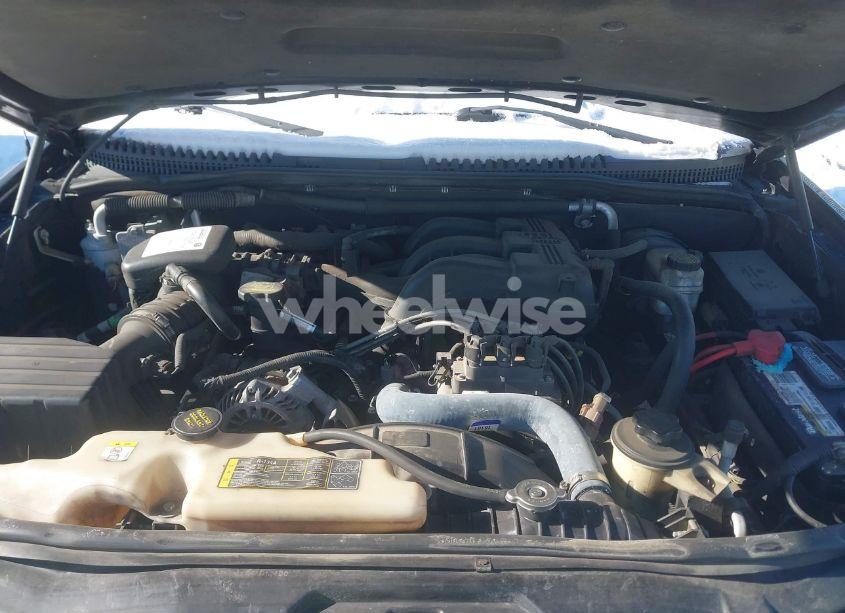 Photo 10 of 2010 Ford Explorer XLT (VIN 1FMEU7DE5AUA49130)