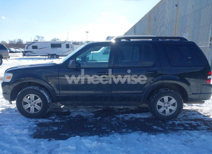 Photo 14 of 2010 Ford Explorer XLT (VIN 1FMEU7DE5AUA49130)