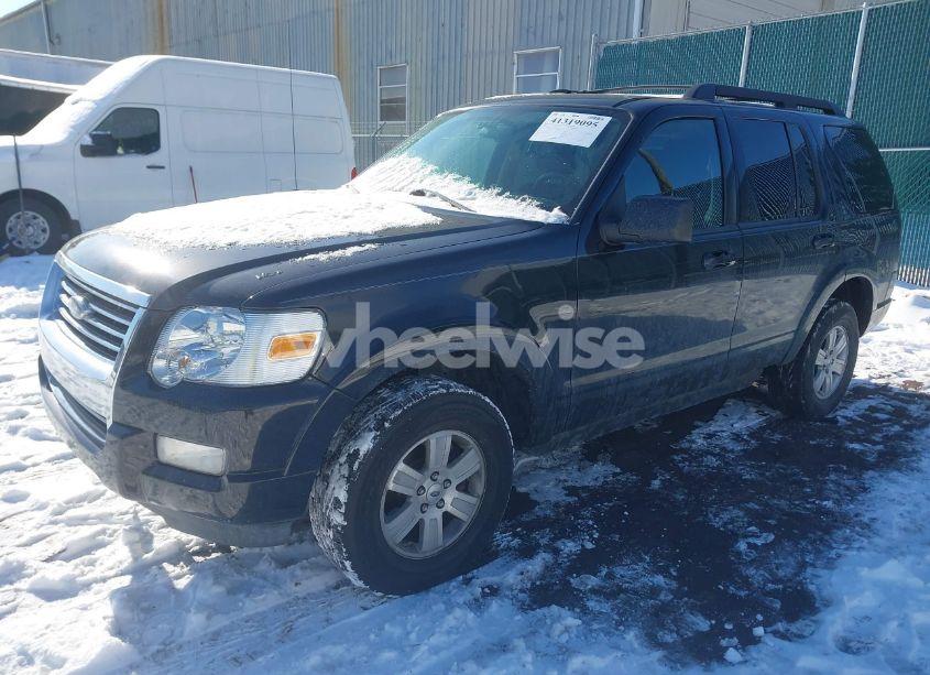 Photo 2 of 2010 Ford Explorer XLT (VIN 1FMEU7DE5AUA49130)