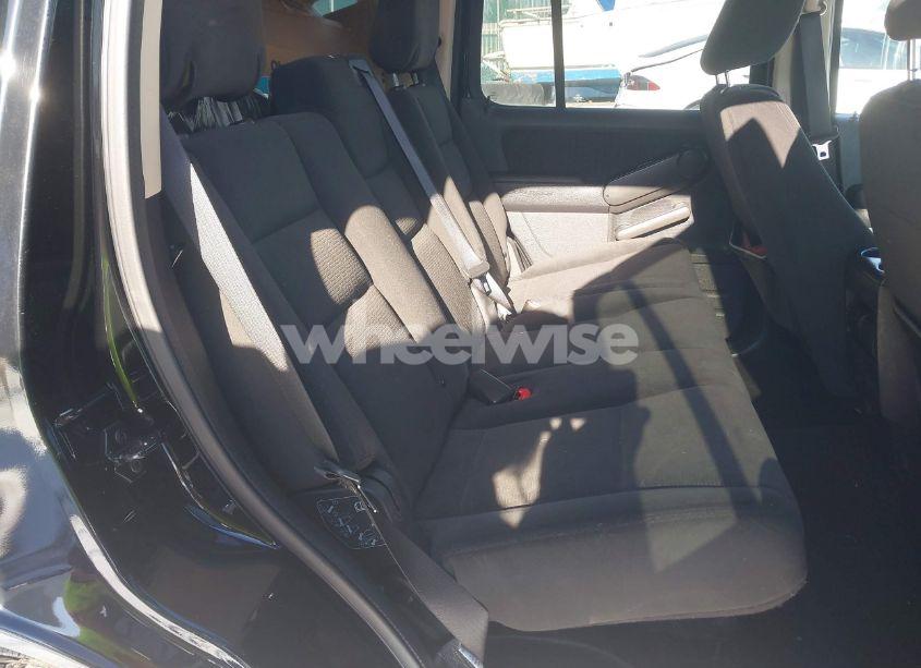 Photo 8 of 2010 Ford Explorer XLT (VIN 1FMEU7DE5AUA49130)