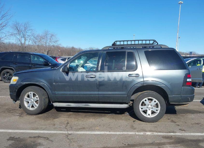 Photo 14 of 2010 Ford Explorer XLT (VIN 1FMEU7DE5AUA69894)