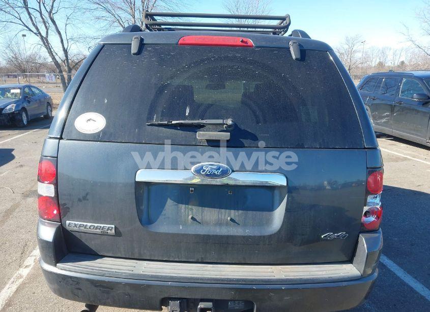 Photo 16 of 2010 Ford Explorer XLT (VIN 1FMEU7DE5AUA69894)