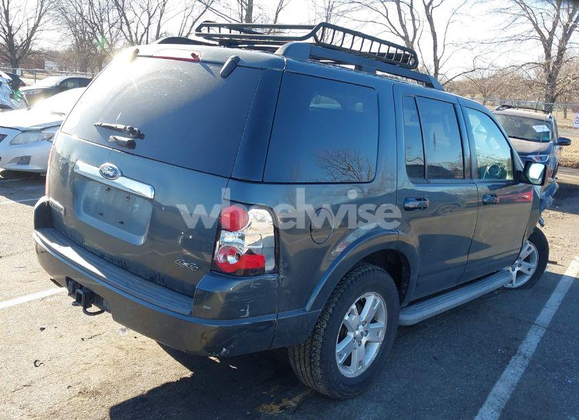 Photo 4 of 2010 Ford Explorer XLT (VIN 1FMEU7DE5AUA69894)