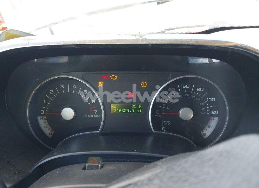 Photo 7 of 2010 Ford Explorer XLT (VIN 1FMEU7DE5AUA69894)