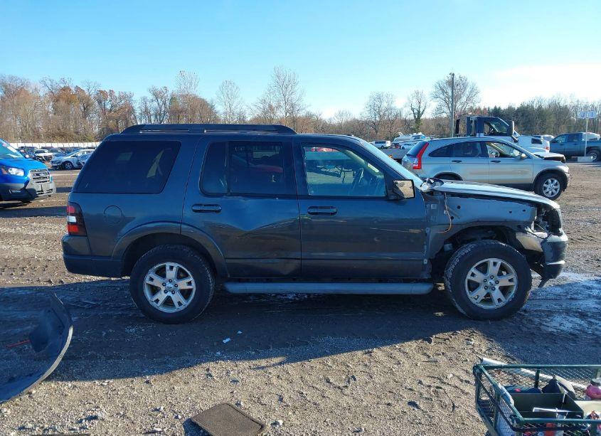Photo 12 of 2010 Ford Explorer XLT (VIN 1FMEU7DE5AUA91555)