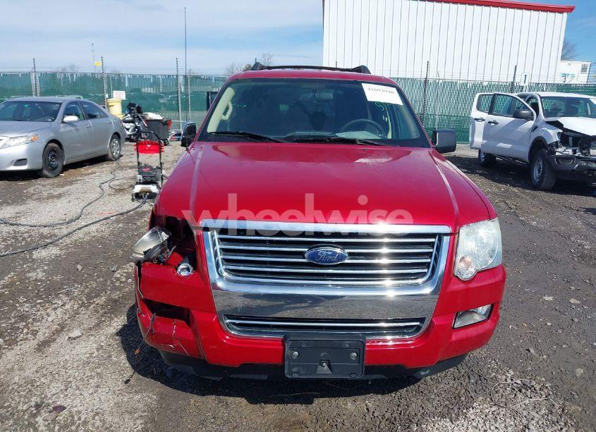 Photo 12 of 2010 Ford Explorer XLT (VIN 1FMEU7DE6AUA52621)