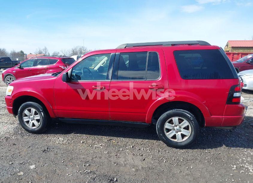 Photo 14 of 2010 Ford Explorer XLT (VIN 1FMEU7DE6AUA52621)