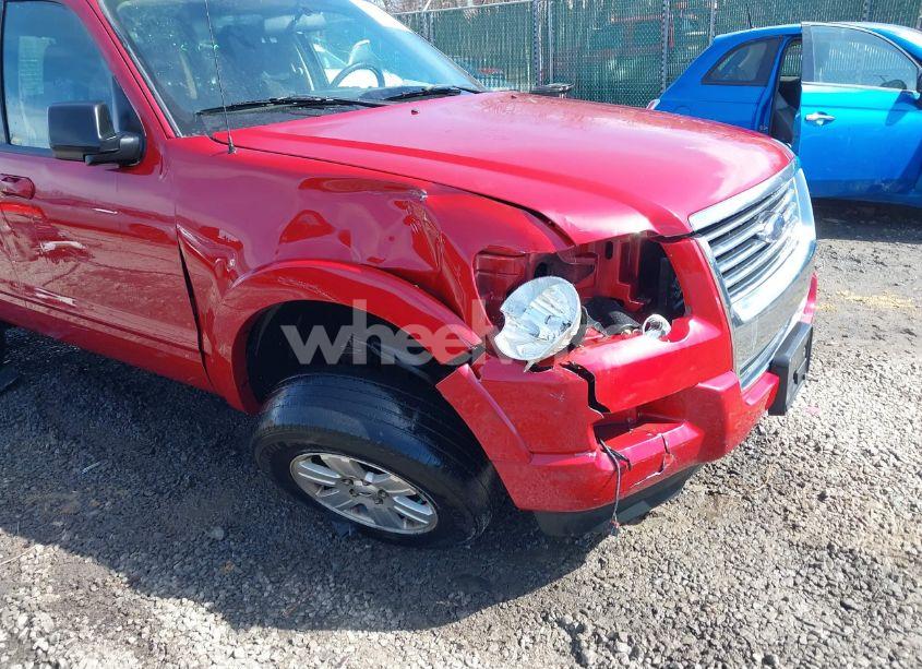 Photo 6 of 2010 Ford Explorer XLT (VIN 1FMEU7DE6AUA52621)