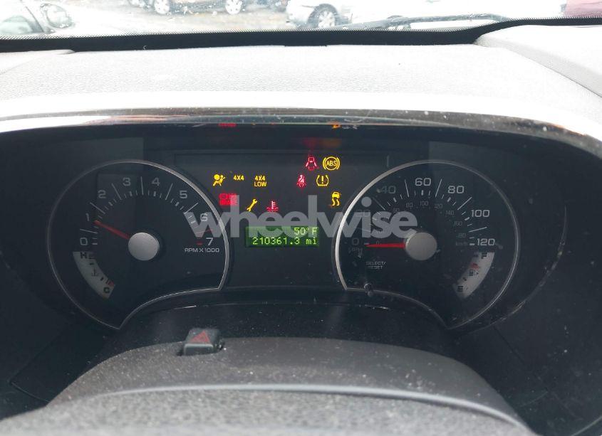 Photo 7 of 2010 Ford Explorer XLT (VIN 1FMEU7DE6AUA52621)