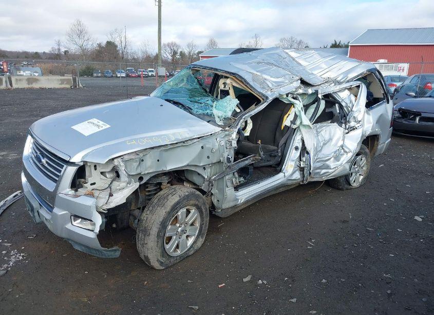 Photo 2 of 2010 Ford Explorer XLT (VIN 1FMEU7DE7AUA77916)