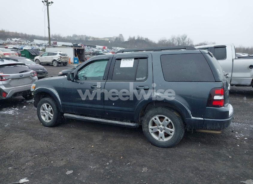 Photo 14 of 2010 Ford Explorer XLT (VIN 1FMEU7DE7AUA80721)