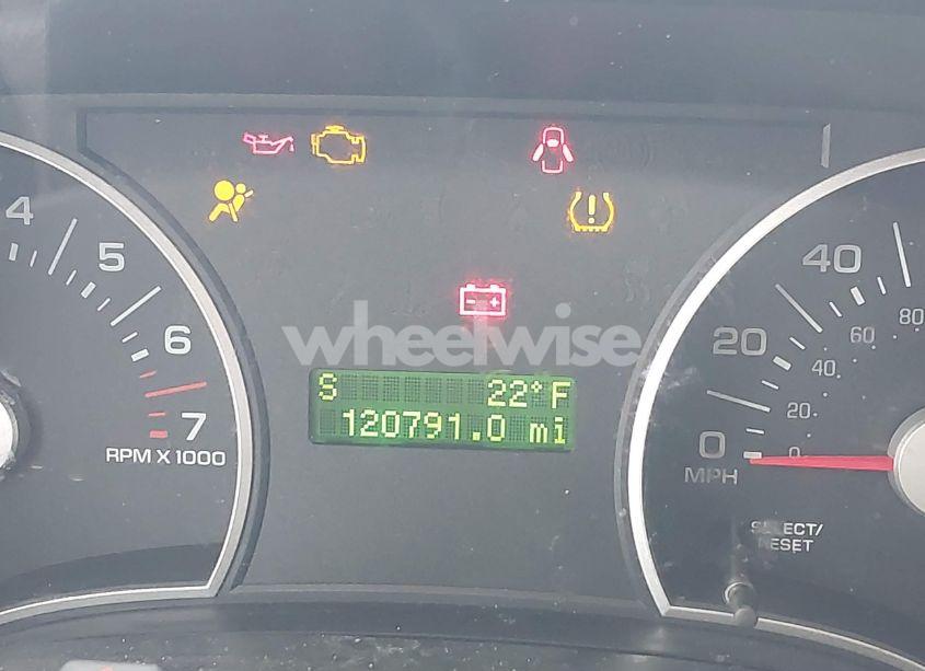 Photo 15 of 2010 Ford Explorer XLT (VIN 1FMEU7DE7AUA80721)