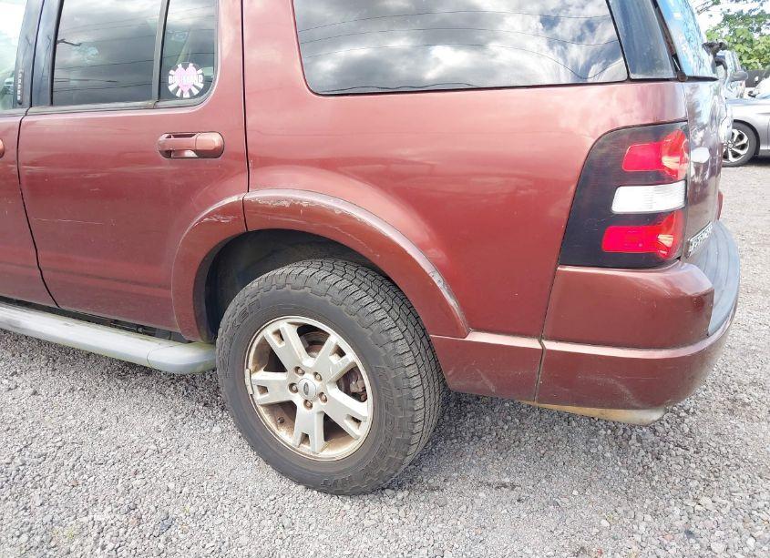 Photo 16 of 2010 Ford Explorer XLT (VIN 1FMEU7DE8AUA49283)