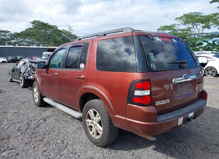 Photo 3 of 2010 Ford Explorer XLT (VIN 1FMEU7DE8AUA49283)