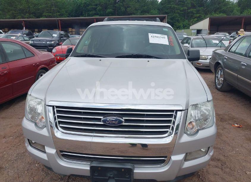 Photo 6 of 2010 Ford Explorer XLT (VIN 1FMEU7DE9AUA66979)