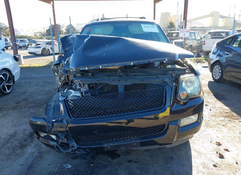 Photo 12 of 2010 Ford Explorer XLT (VIN 1FMEU7DEXAUA30640)