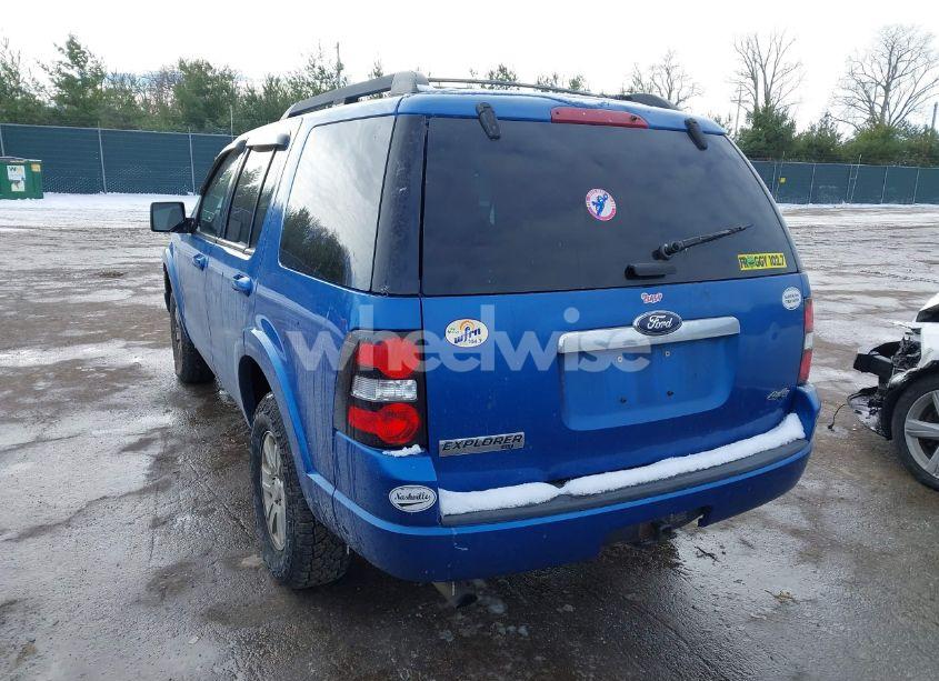 Photo 3 of 2010 Ford Explorer XLT (VIN 1FMEU7DEXAUA52654)