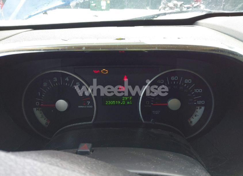 Photo 7 of 2010 Ford Explorer XLT (VIN 1FMEU7DEXAUA52654)