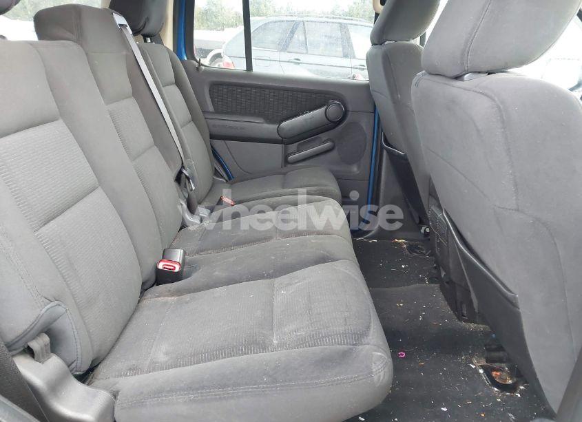 Photo 8 of 2010 Ford Explorer XLT (VIN 1FMEU7DEXAUA52654)