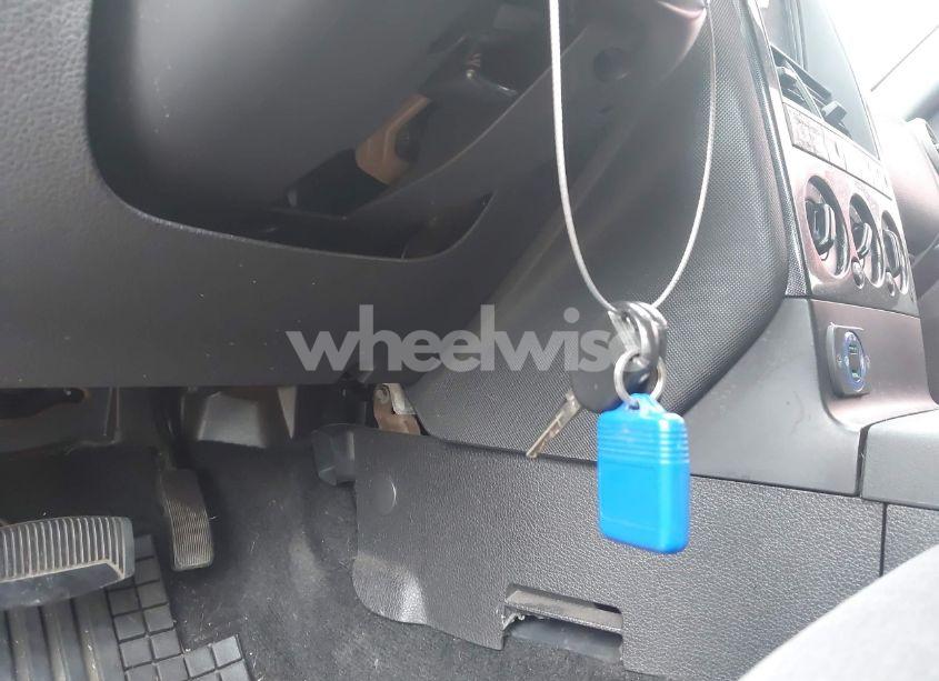 Photo 11 of 2010 Ford Explorer XLT (VIN 1FMEU7DEXAUA80955)