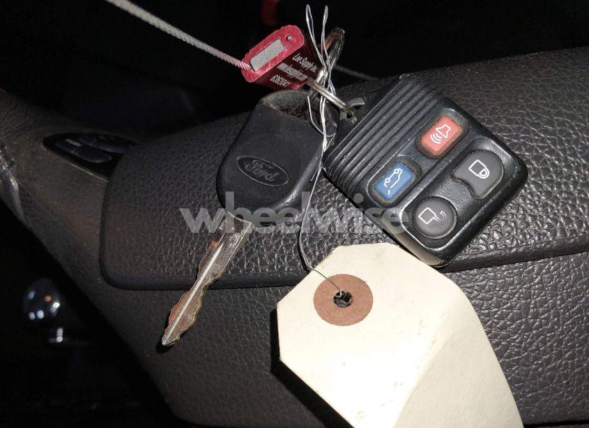 Photo 11 of 2010 Ford Explorer XLT (VIN 1FMEU7DEXAUB07698)