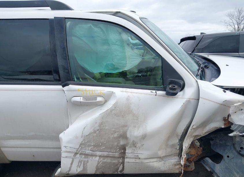 Photo 5 of 2010 Ford Explorer EDDIE BAUER (VIN 1FMEU7E83AUA33940)