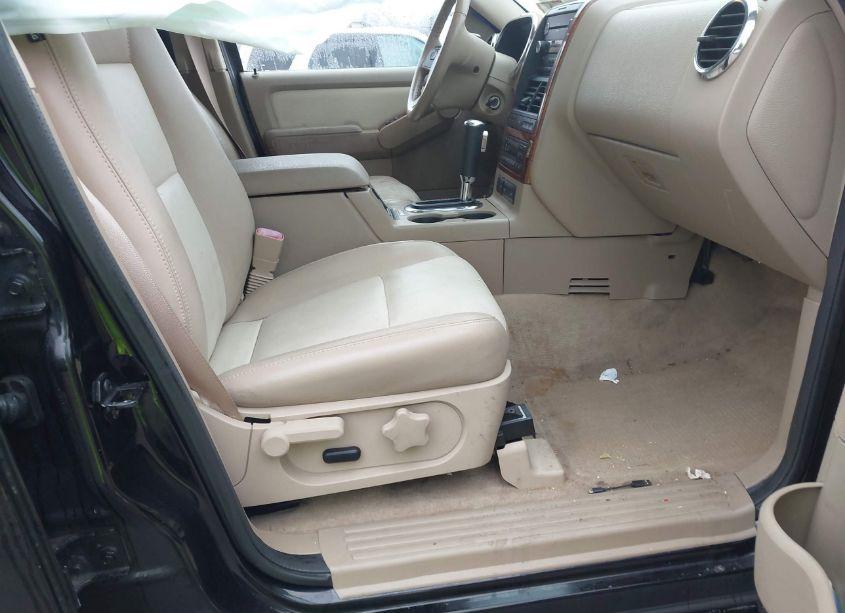 Photo 5 of 2010 Ford Explorer EDDIE BAUER (VIN 1FMEU7E85AUA71489)