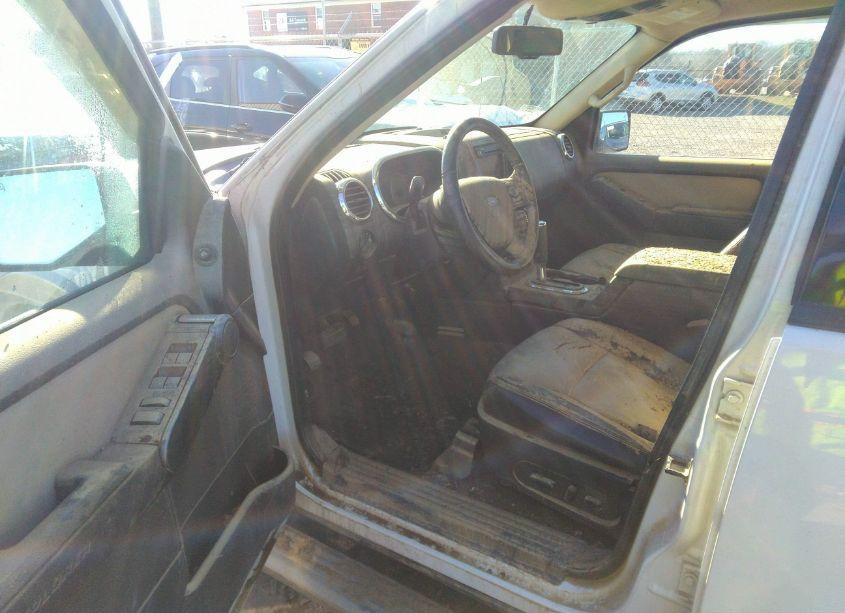 Photo 6 of 2010 Ford Explorer EDDIE BAUER (VIN 1FMEU7EE0AUA38728)