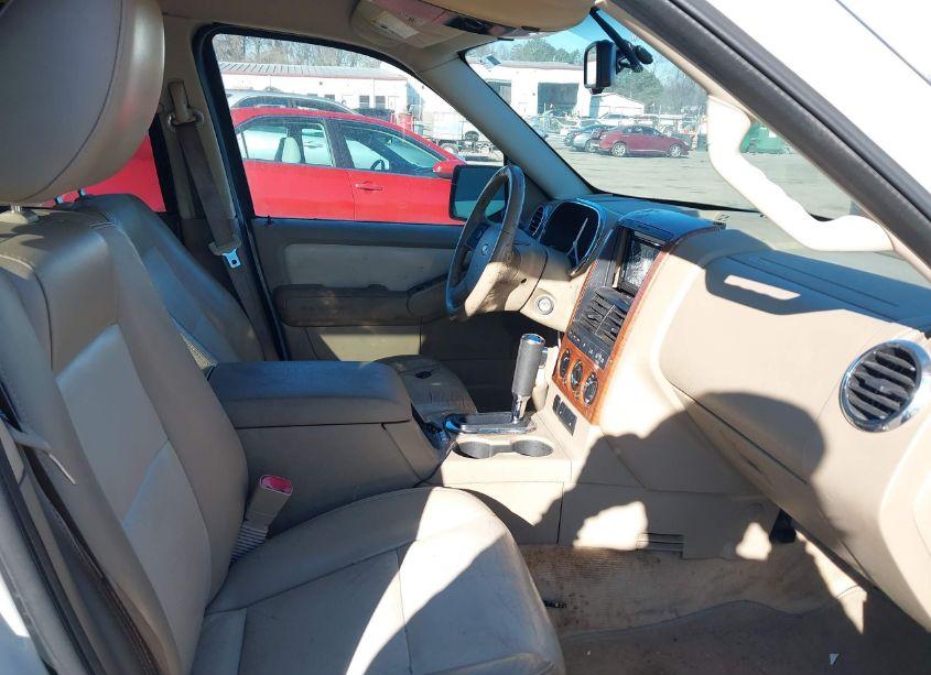 Photo 5 of 2010 Ford Explorer EDDIE BAUER (VIN 1FMEU7EE5AUA67206)