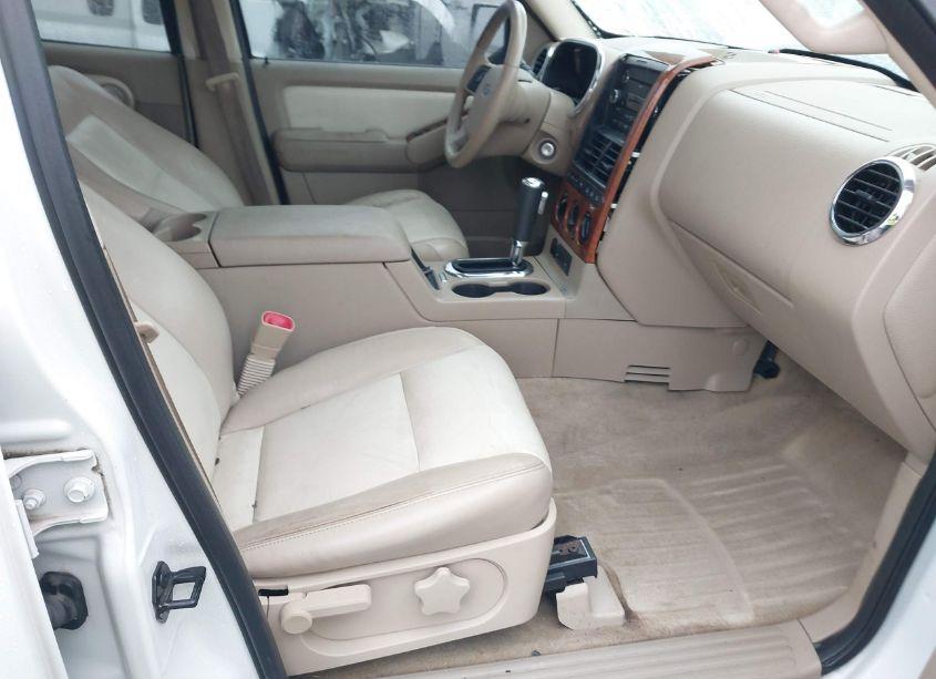 Photo 5 of 2010 Ford Explorer EDDIE BAUER (VIN 1FMEU7EE6AUA93166)