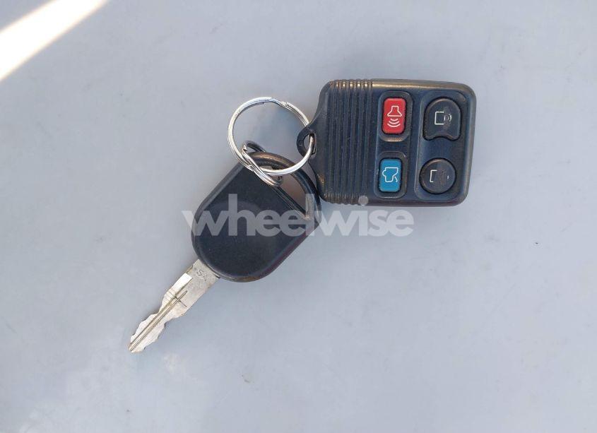 Photo 11 of 2010 Ford Explorer EDDIE BAUER (VIN 1FMEU7EE8AUA98899)