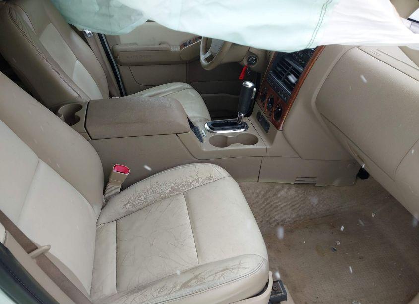 Photo 5 of 2010 Ford Explorer EDDIE BAUER (VIN 1FMEU7EE9AUA67371)