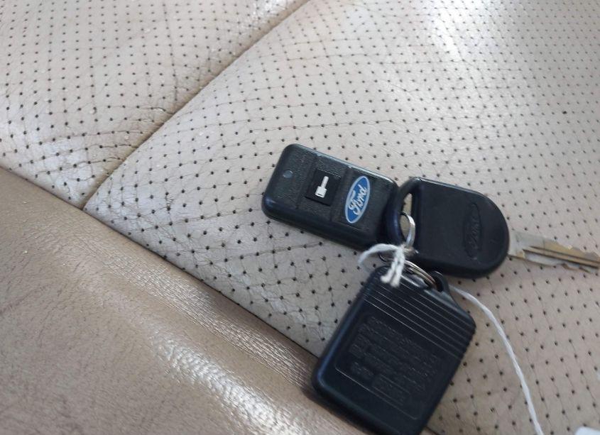 Photo 11 of 2010 Ford Explorer LIMITED (VIN 1FMEU7FE6AUA07837)