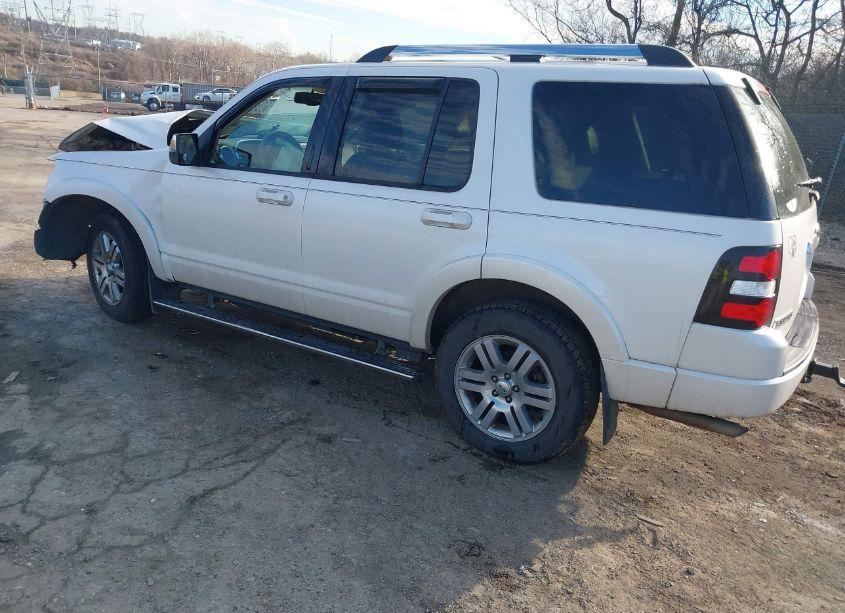 Photo 3 of 2010 Ford Explorer LIMITED (VIN 1FMEU7FE6AUA07837)