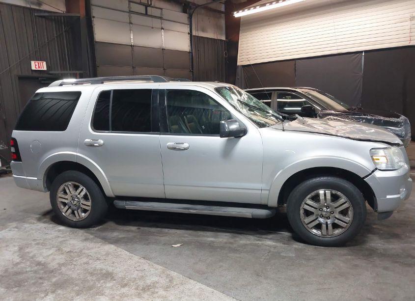 Photo 13 of 2010 Ford Explorer LIMITED (VIN 1FMEU7FE8AUA84726)