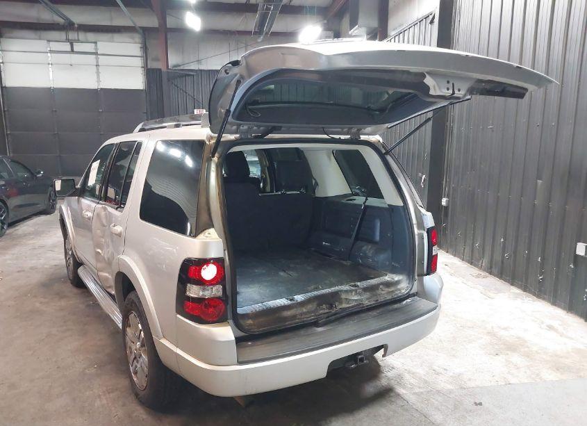 Photo 3 of 2010 Ford Explorer LIMITED (VIN 1FMEU7FE8AUA84726)