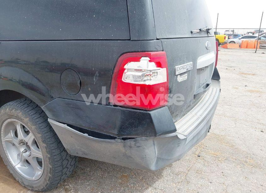 Photo 6 of 2007 Ford Expedition EL XLT (VIN 1FMFK15547LA56302)