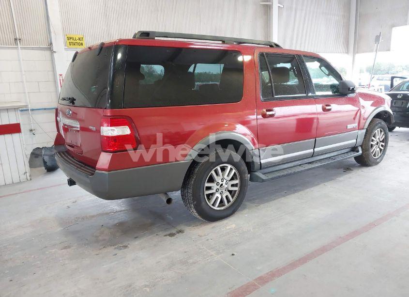 Photo 4 of 2007 Ford Expedition EL XLT (VIN 1FMFK15577LA81842)