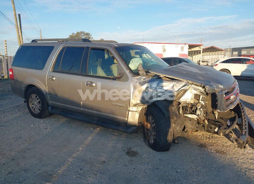 2008 Ford Expedition EL XLT (VIN 1FMFK155X8LA52580) main photo
