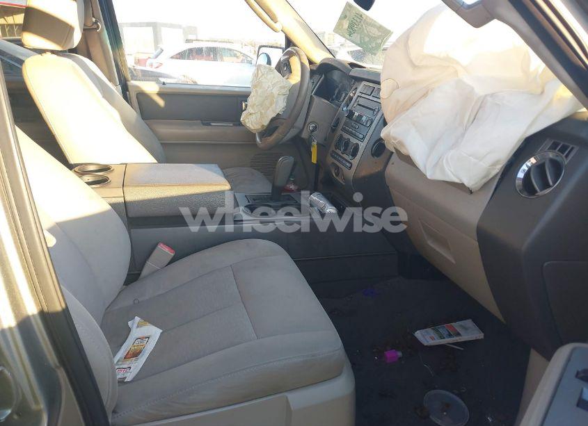 Photo 5 of 2008 Ford Expedition EL XLT (VIN 1FMFK155X8LA52580)