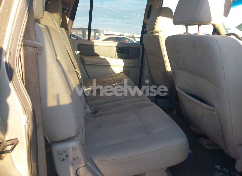 Photo 8 of 2008 Ford Expedition EL XLT (VIN 1FMFK155X8LA52580)