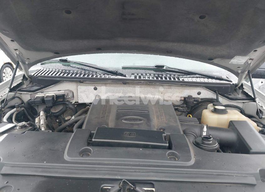 Photo 10 of 2007 Ford Expedition EL XLT (VIN 1FMFK16537LA27033)