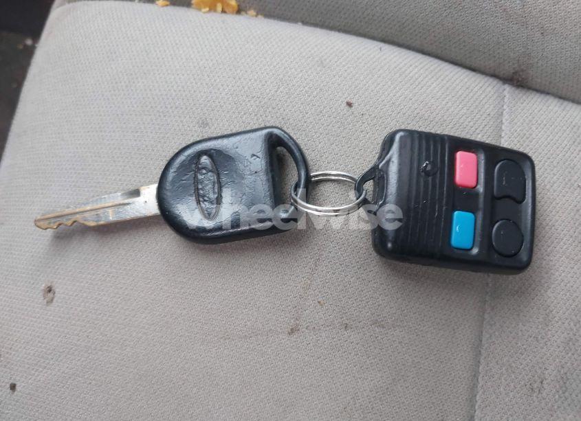 Photo 11 of 2007 Ford Expedition EL XLT (VIN 1FMFK16537LA27033)